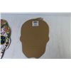 Image 6 : Skull Painting on Canvas (4) Wooden Skull Wall Hangers