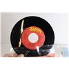 Image 5 : Misc. 45 Vinyl Records (70s-80s, Rock, Aerosmith, Frank Zappa, Poison, Heart, etc.)