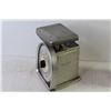Image 3 : Vintage Scales - Pelouze - Canadian Postal Rate
