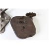 Image 2 : Antique Seed Drill Tally Acre Marker - Strap Hook