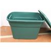 Image 3 : *Green Plastic Tote with Lid (23 1/2" x 16" x 18")