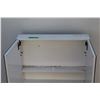 Image 2 : **3 Shelf Medicine Cabinet 25 x 24 x 5