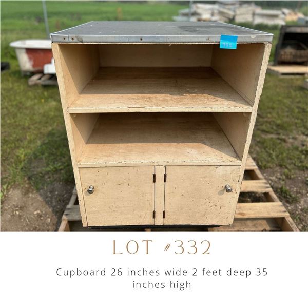 Lot 332