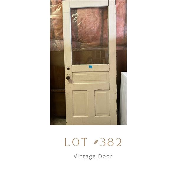 Lot 382