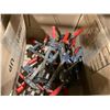 Image 2 : BOX OF ASSORTED WOOD CLAMPS