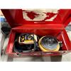 Image 2 : RED TOOLBOX OF MAKITA 9227C POLISHER/SANDER, ONE POLISHING PAD, MEGUIARS DIAMOND CUT COMPOUND &