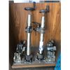 Image 1 : 2 SPLIT SPINDLE UNITS & 4 METAL FEET FOR RACKING SYSTEM