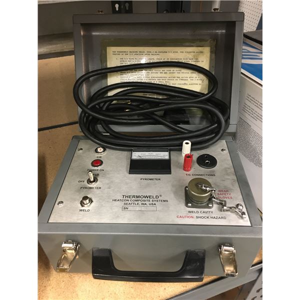 THERMO WELDER WITH CASE