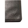 Image 5 : Louis Vuitton Gray Taiga Leather Travel Wallet