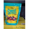 Image 2 : CASE LOT - Sweet sixteen candy 6 x 900g