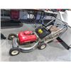 Image 1 : Honda HRA215 Lawnmower Gas Powered
