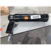 Image 1 : Air Powered Grease Gun