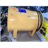 Image 2 : 12" confined space air ventilator