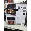 Image 2 : Sur la table air fryer oven 13 Quart