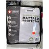 Image 1 : Swiss Comforts Bamboo Fiber Mattress Protector