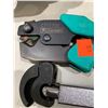 Image 3 : CRIMPER,8 TO 1 AWG,10-7/8IN L and Adjustable Pipe Wrench