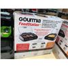 Image 2 : Gourmia food station grill and air fryer