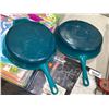 Image 2 : Lot of 2 ceramic pans