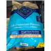 Image 1 : Blue Buffalo Life Protection Adult Dog Kibble 26Lbs