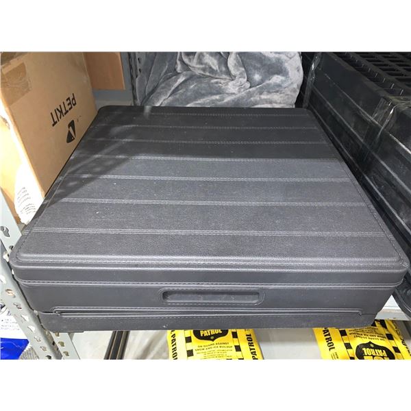 Keeter Small Denali 30 Deck Box - Grey (See Dementions in Photo)