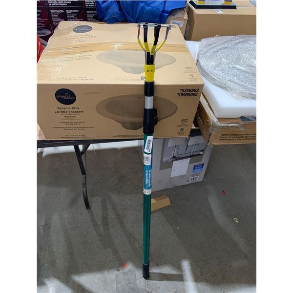 Extendable Lightbulb Changing Pole