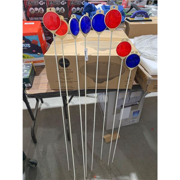 Lot of 8 Reflective Driveway Stakes