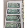 Image 2 : (7) 1967 Canada $1 Paper Bills, (16) 1973 Canada $1 Paper Bills