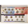 Image 1 : 2001 US MINT SET (UNC) P/D (WITH ENVELOPE)