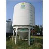 Image 2 : Westeel Fertilizer Hopper Bottom Bin with Aeration (2000 Bushels)