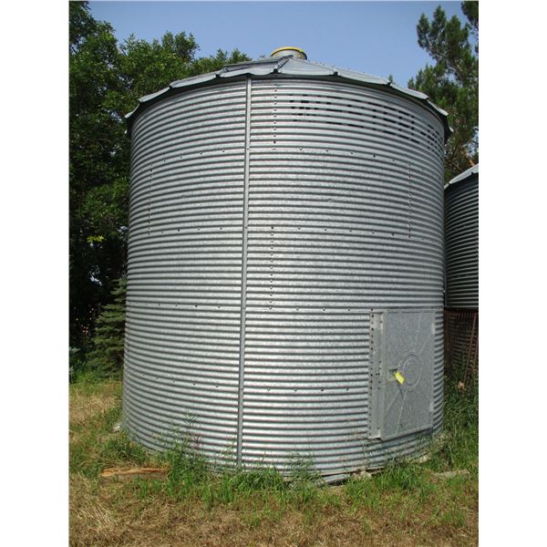 Westeel-Rosco Flat Bottom Bin (1650 Bushels)