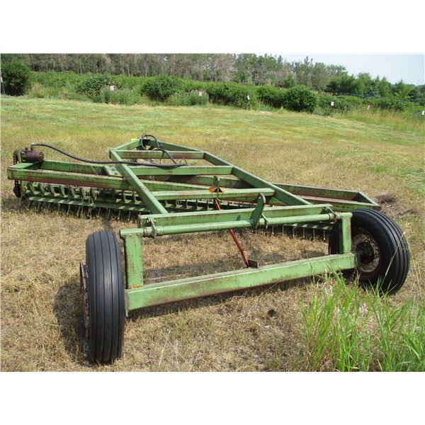 Willcar Rock Wind Rower (11') - Missing 1 Hydraulic Line