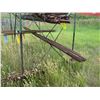 Image 2 : Metal Stand with Rebar & T-Posts