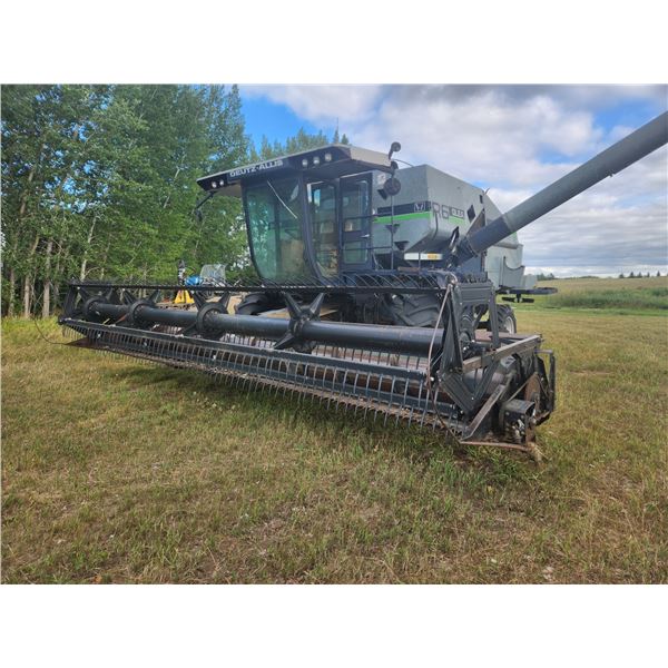 R6 Gleaner Combine -- 24 Ft Pick Up Running Condition