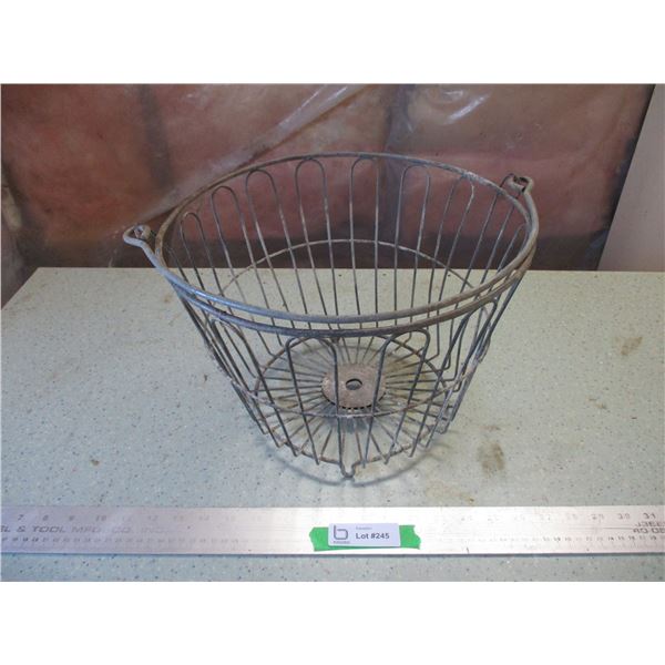 National Ideal Metal Egg Basket