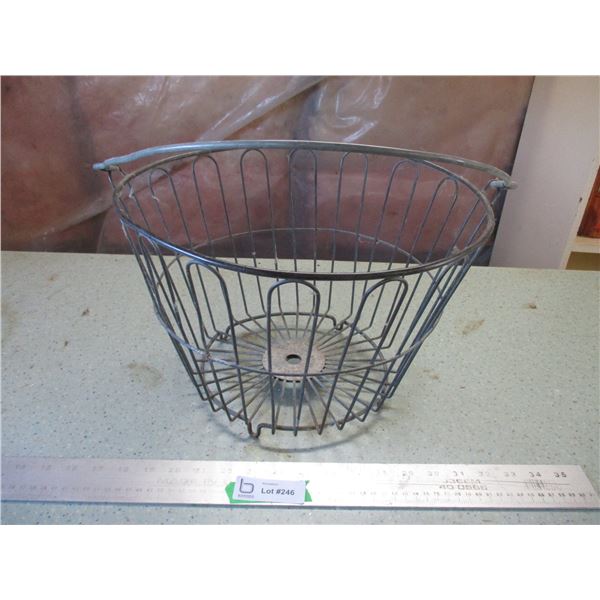 National Ideal Metal Egg Basket