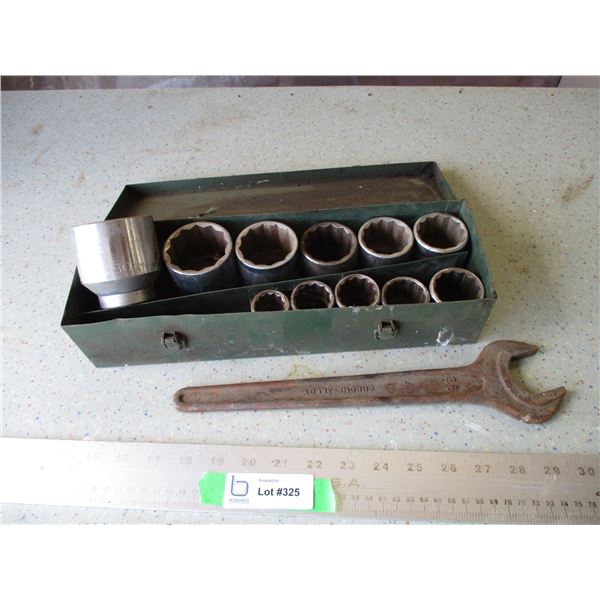 Metric Socket Set (3/4" Drive), Metric Wrench