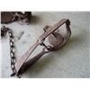 Image 2 : (3) Vintage Leg Hold Animal Traps