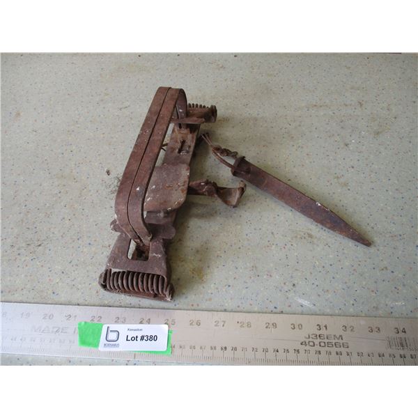 Easy Set No. 4 Animal Trap