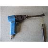 Image 2 : Air Tool with Chisels