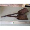 Image 1 : (2) Coal Shovels