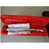 Image 3 : Adjustable Torque Wrench with Red Case, Chisels