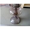 Image 2 : Vintage Oil Lamp Turning Purple