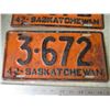 Image 4 : Pair of 1942 Saskatchewan License Plate