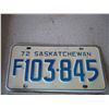 Image 2 : Pair of 1972 Saskatchewan License Plates