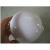 Image 4 : Milk Glass Lighting Rod Ball (5" Tall)