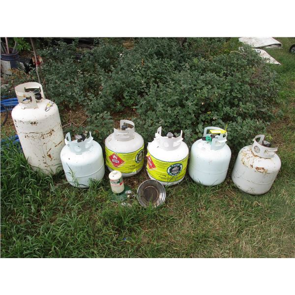 (7) Propane Tanks - 1 Full, Small Propane Heater