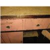 Image 7 : Tongue and Groove Pink Workbench (69" Wide x 39" Tall)