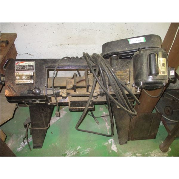 Metal Cutting Band Saw (Working)