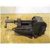 Image 3 : Small Vise (9" Tall)