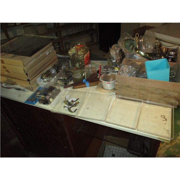 Door Hardware (Accessories, Hinges), Boxes of Glass Mirror Tiles
